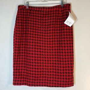 NWT. ZODA 16 Shimmer Tweed Red and Black Houndstooth Pencil Skirt.